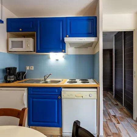 T2 Parking View Apartment Lourdes