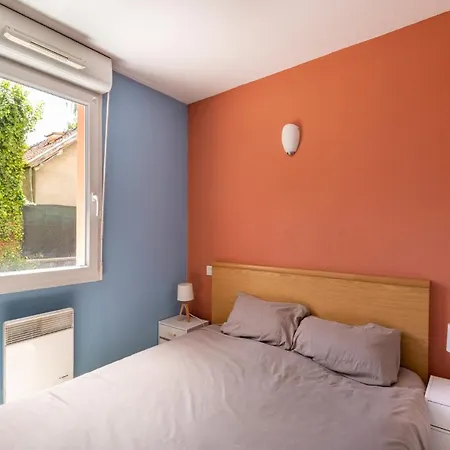 Apartment T2 Parking View Lourdes