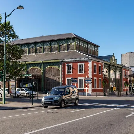 Le Foch - Centre - Parking *