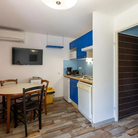 Le Foch - Centre - Parking *