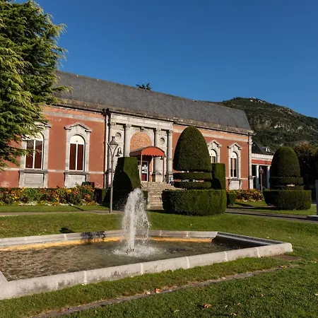 Le Foch - Centre - Parking *